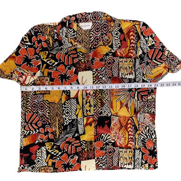 Tradition Vintage Tropical Hawaiian Button Down Shirt - Picture 9 of 11